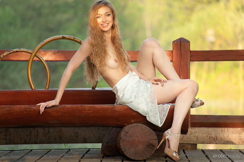 Евгения, 25